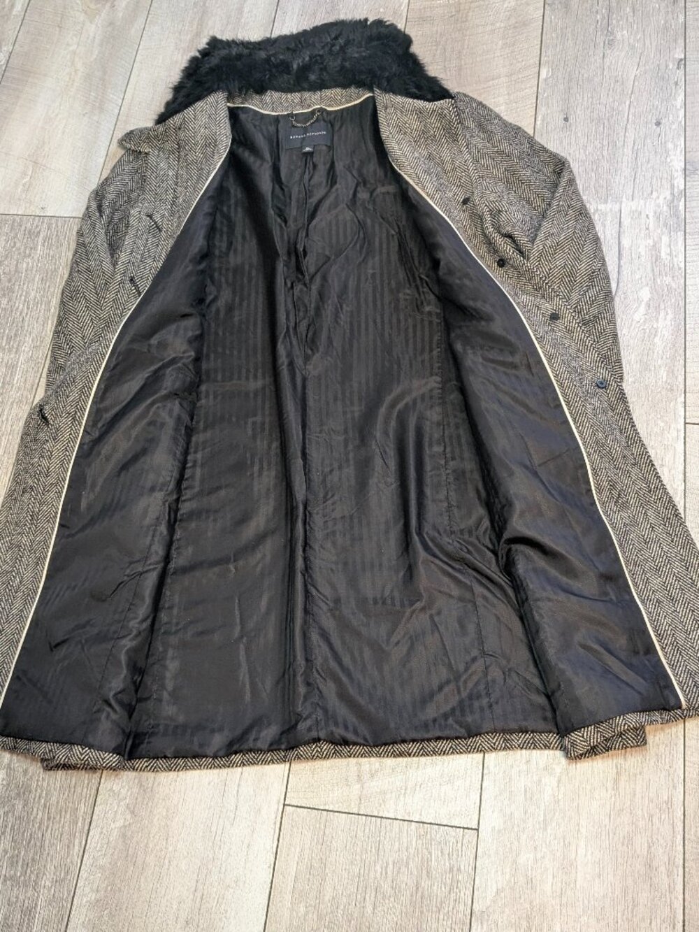 BR Herringbone Wool Italian Shearling Collar Coat XL Y2K Heritage Old Money EUC - Picture 9 of 17